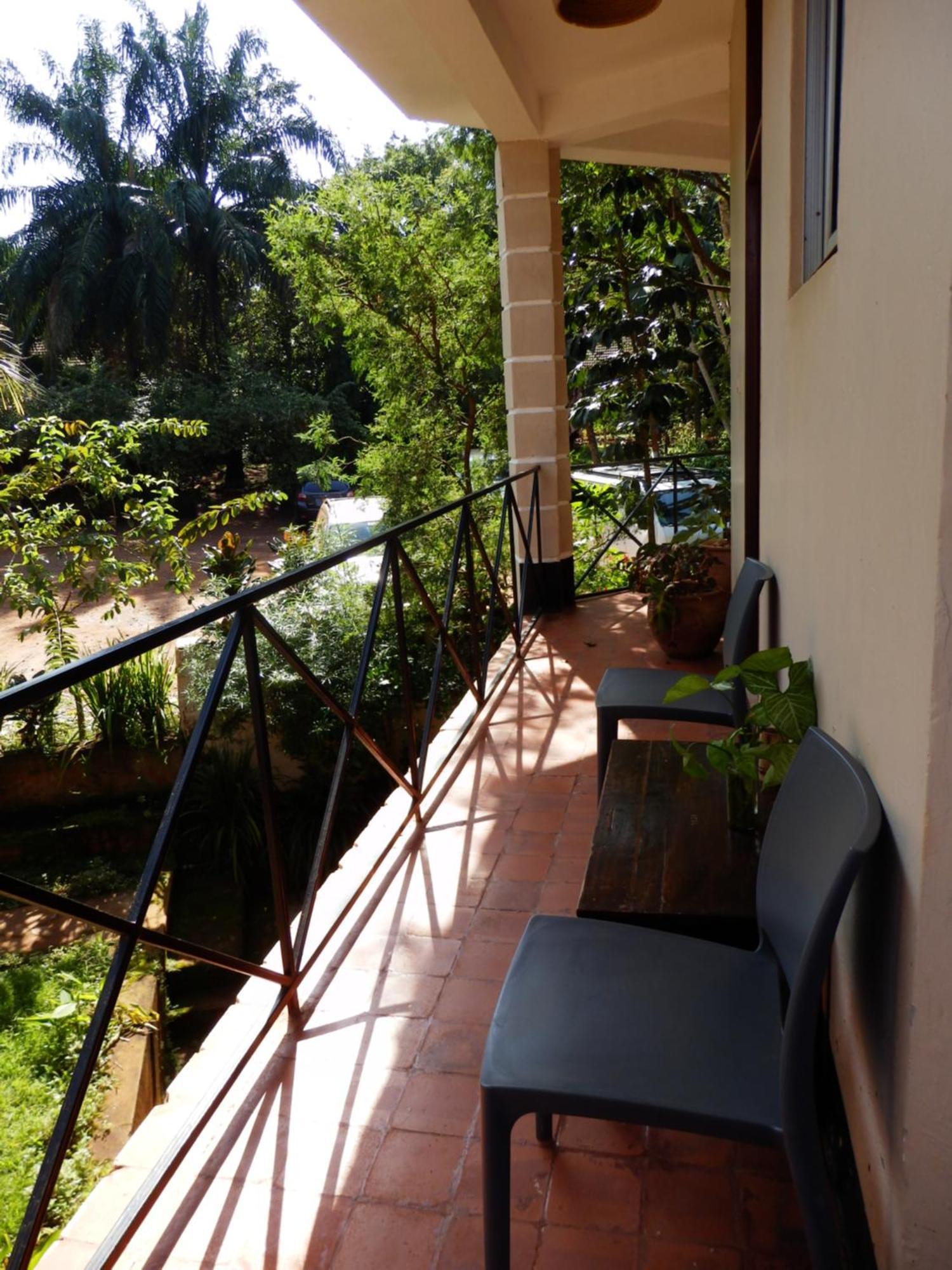 Viavia Entebbe Hotel Ngoại thất bức ảnh