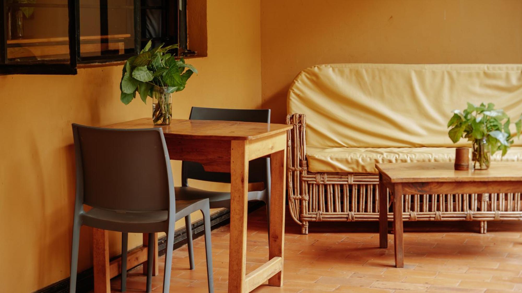 Viavia Entebbe Hotel Ngoại thất bức ảnh