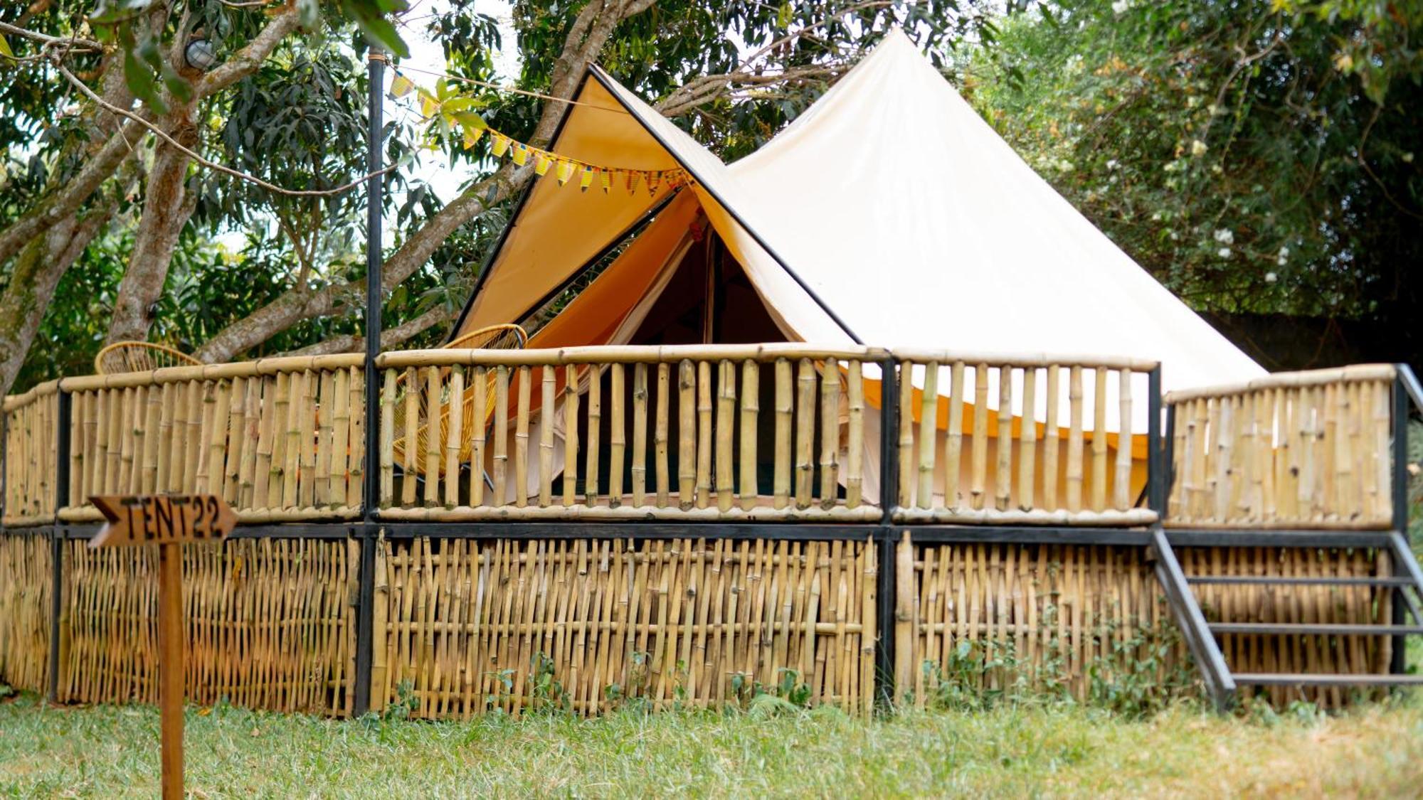 Viavia Entebbe Hotel Ngoại thất bức ảnh